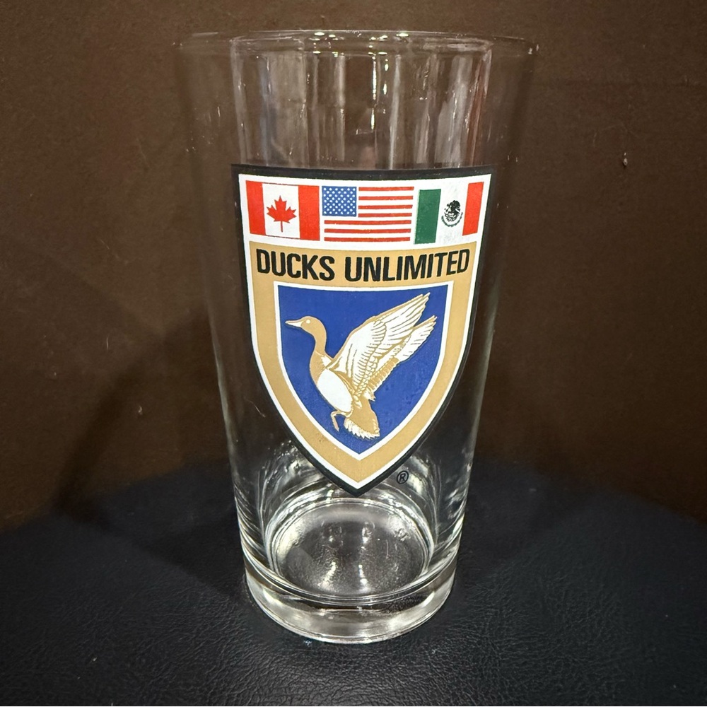 Ducks Unlimited North America Clear Beer Glass Tumbler